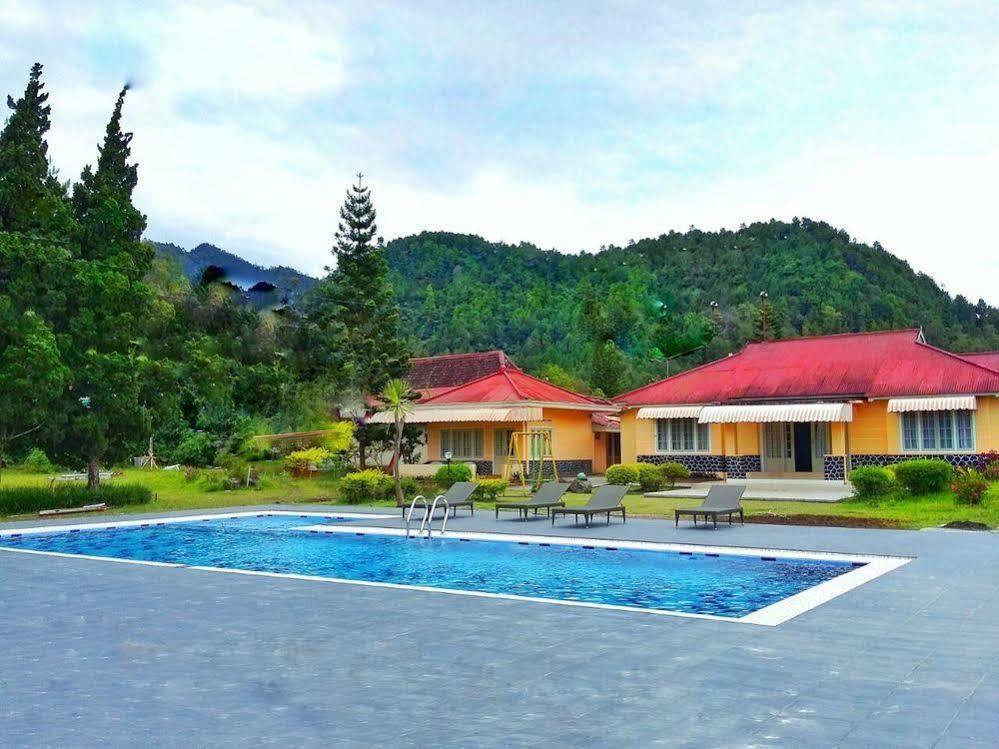Hotel Indah Palace Tawangmangu Eksteriør billede